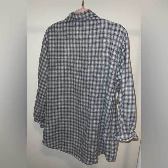 VINTAGE Button Shirt - Picture 2 of 4